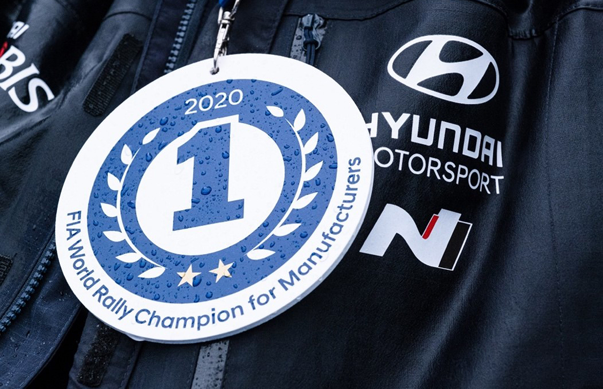 2020 WRC 우승 뱃지