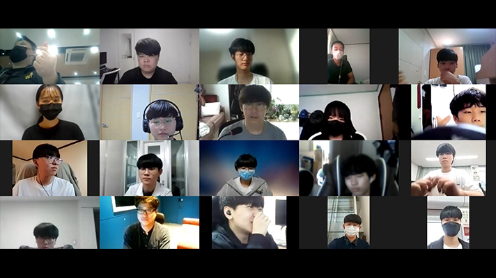 Non-face-to-face class image