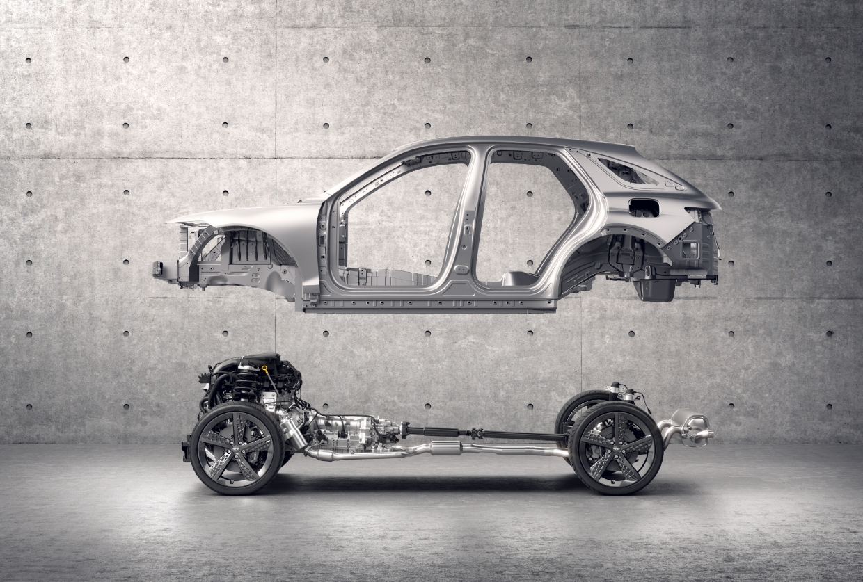 Genesis GV70 side body with separate chassis and powertrain