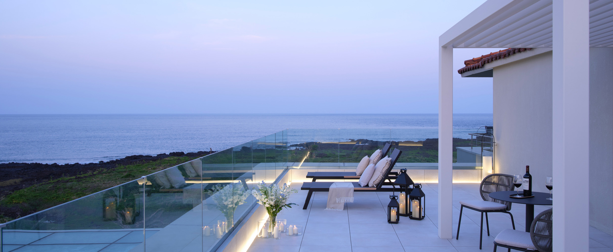 the sea wind blows outside the terrace