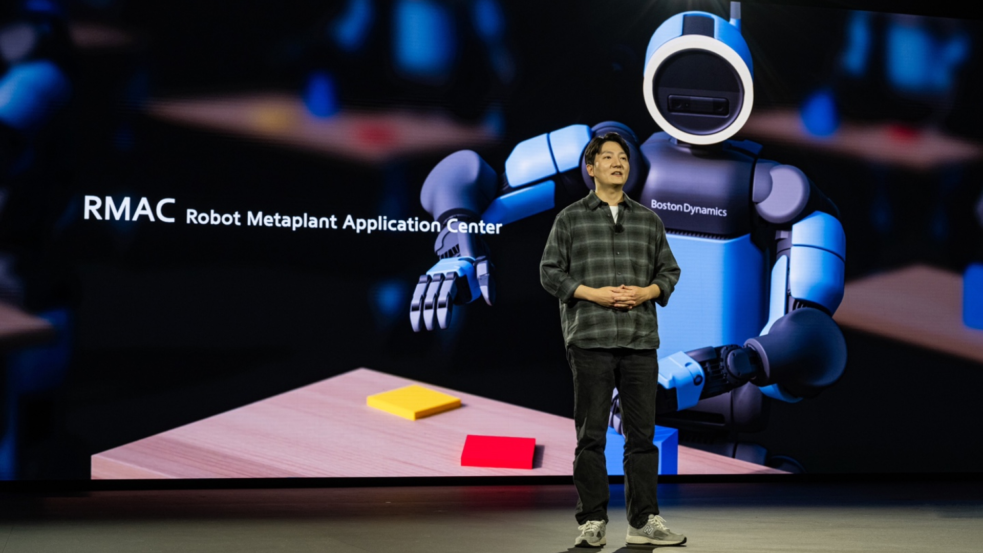 Hyundai Motor Group Announces AI Robotics Strategy to Lead Human-Centered Robotics Era at CES 2026