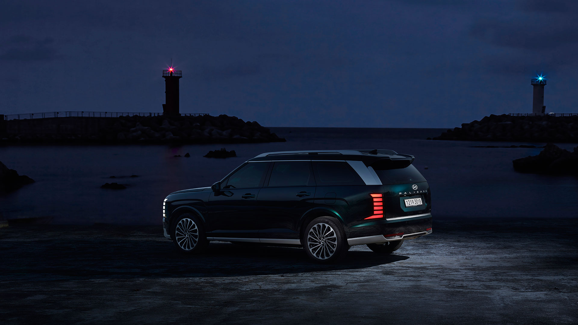 The all-new PALISADE Hybrid carries the journey onward with quiet continuity (5)