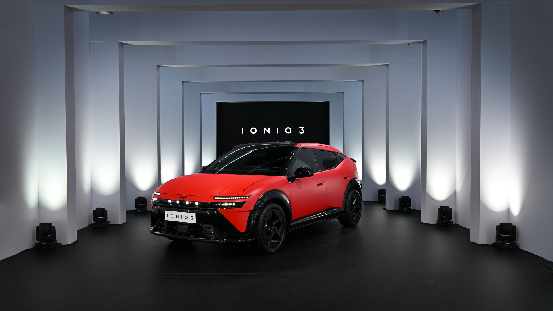 Hyundai Motor Introduces IONIQ 3: Aero Hatch Elevates EV Technology for Simple, Spacious and Intuitive Mobility (14)
