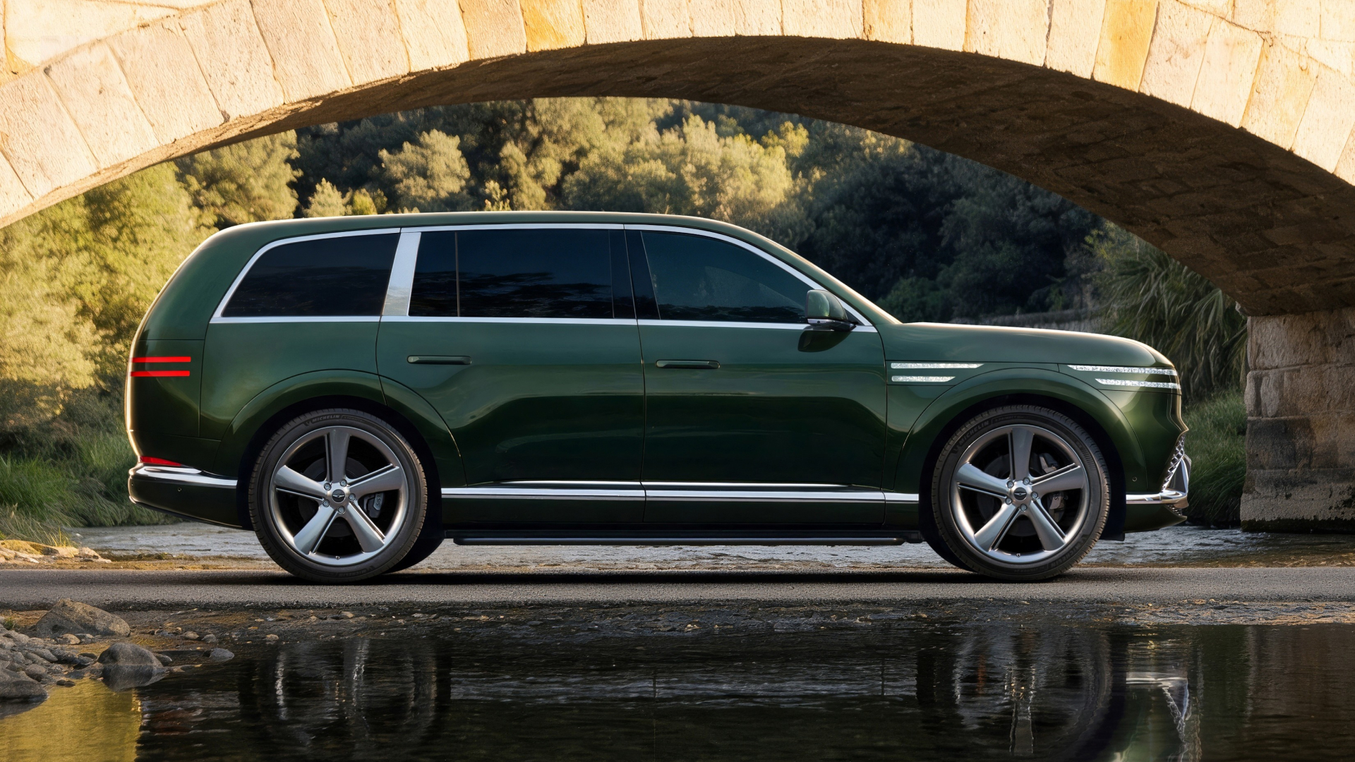 A NEW ICON’S ARRIVAL: GENESIS UNVEILS GV90 FLAGSHIP SUV
